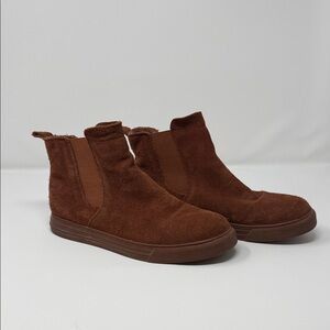 Dirty Laundry Rust/ Brown Suede Ankle Boots
